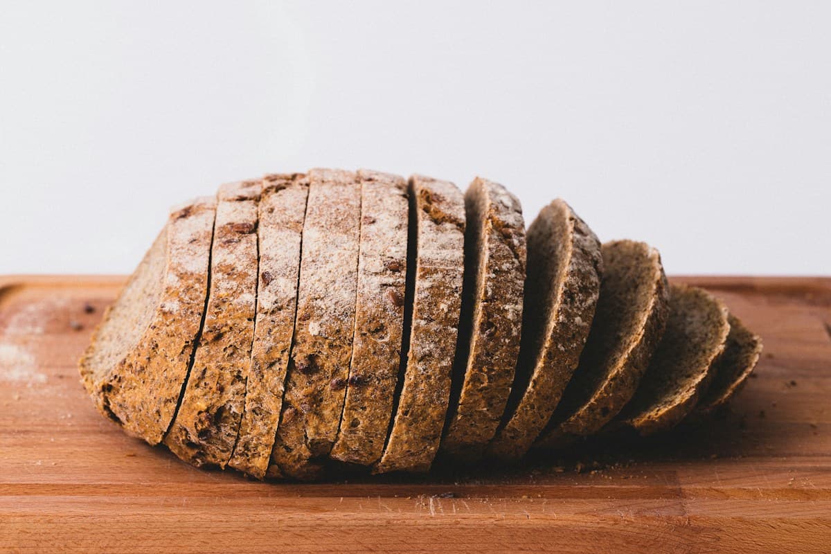 Rustikales Brot als Symbolbild für unsere Küche